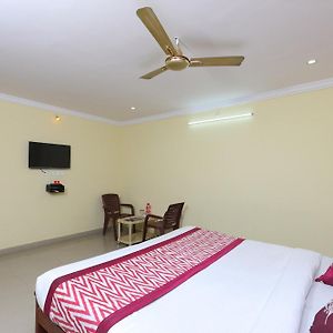 Hotel O Skv Grand
